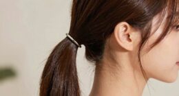 elegant comfortable ponytail